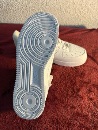 Nike Air Force 1 Blancas Nuevas 42