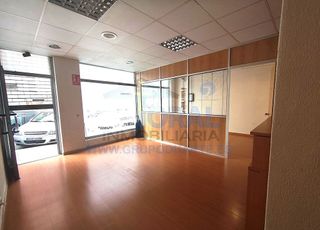 Local comercial en venta en Pumarín en Gijón