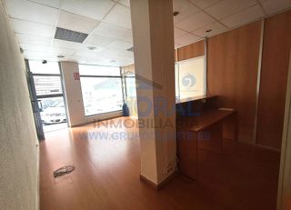 Local comercial en venta en Pumarín en Gijón