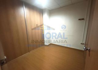 Local comercial en venta en Pumarín en Gijón