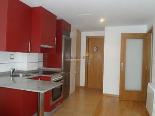 Piso en venta en Calvario - Santa Rita en Vigo
