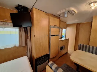 Caravelair 546 con Mover y A/A