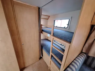 Caravelair 546 con Mover y A/A