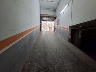 Garaje en alquiler en El Poble Sec en Igualada