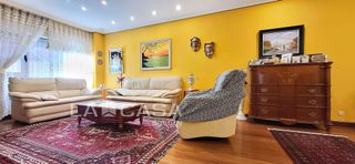 Casa adosada en venta en Pº Zorrilla - Cuatro de Marzo en Valladolid