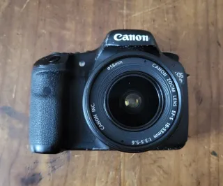 Canon EOS 7D + Sigma 105mm f/2.8 Macro