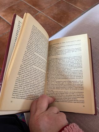 Cebo para unas manos / Camello para un viaje