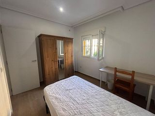 Piso en alquiler en San Julián en Sevilla