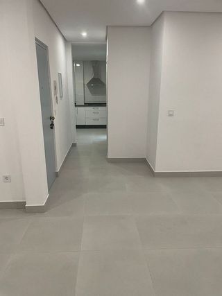 Piso en alquiler en Cruz Roja en Sevilla