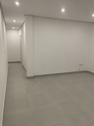 Piso en alquiler en Cruz Roja en Sevilla