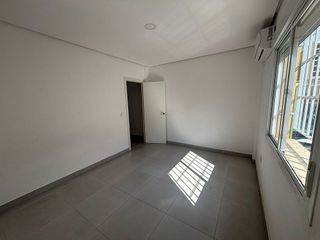 Piso en alquiler en Cruz Roja en Sevilla