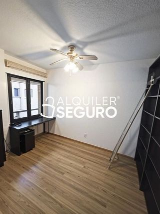 Piso en alquiler en Ensanche en Alcalá de Henares