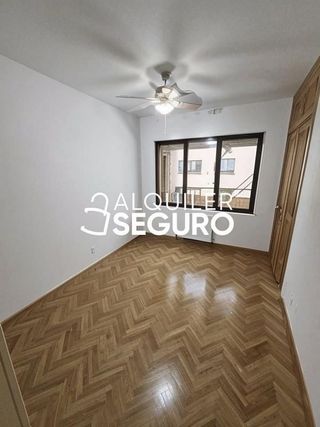 Piso en alquiler en Ensanche en Alcalá de Henares
