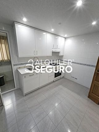 Piso en alquiler en Ensanche en Alcalá de Henares