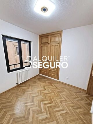 Piso en alquiler en Ensanche en Alcalá de Henares