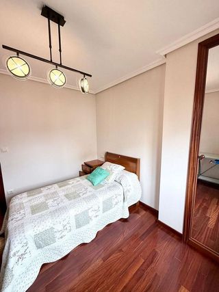 Piso en alquiler en Calvario - Santa Rita en Vigo