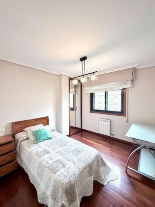 Piso en alquiler en Calvario - Santa Rita en Vigo