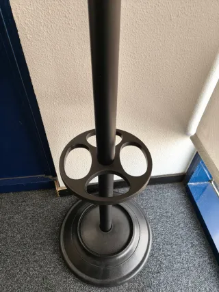 Perchero y paragüero negro como nuevo