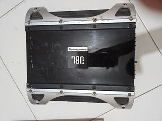 Equipo de audio automoción Vieta + JBL (12V)