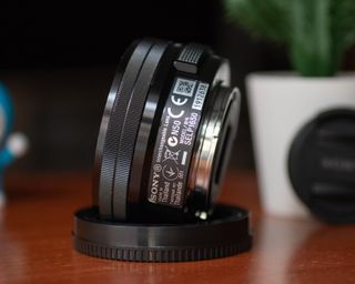 Obiettivo Sony E PZ 16-50mm f/3.5-5.6 OSS