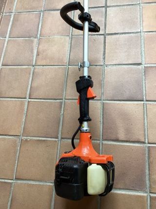 Podadora Hitachi CS27E Japón