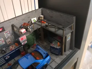 Diorama Taller Mecánico 1/64 con luz
