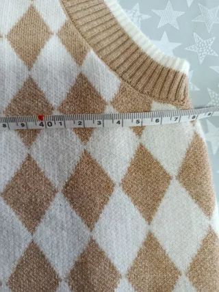 Chaleco de punto Stradivarius rombos XS. Talla más