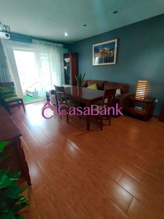 Piso en venta en Santa Rosa - Valdeolleros en Córdoba