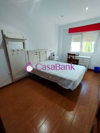 Piso en venta en Santa Rosa - Valdeolleros en Córdoba