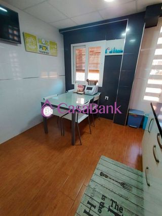 Piso en venta en Santa Rosa - Valdeolleros en Córdoba