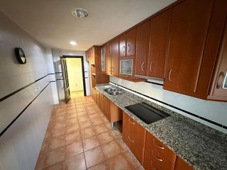 Piso en venta en Zubia (La)