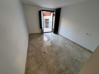 Piso en venta en Zubia (La)