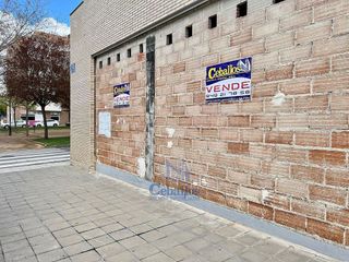 Local comercial en venta en Los Valles-San Vazquez-El Fuerte en Guadalajara
