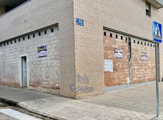 Local comercial en venta en Los Valles-San Vazquez-El Fuerte en Guadalajara