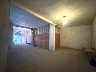 Local comercial en venta en San Mamés - La Palomera en León