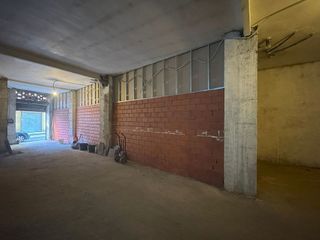 Local comercial en venta en San Mamés - La Palomera en León