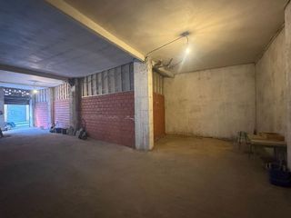 Local comercial en venta en San Mamés - La Palomera en León