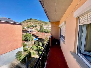 Piso en venta en Pola de Gordón (La)