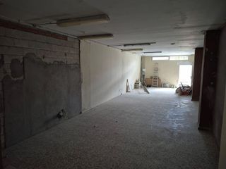 Local comercial en venta en La Granja-La Colina-Los Pastores en Algeciras