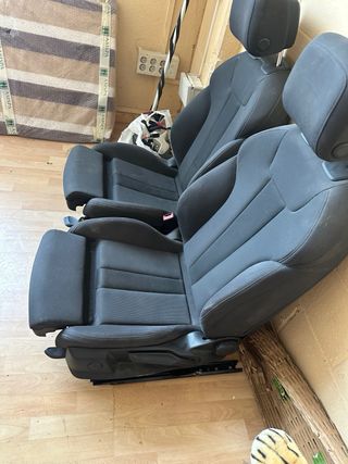 Asientos Delanteros A4 2019