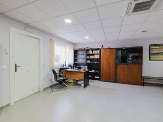 Local comercial en venta en Torremuelle en Benalmádena
