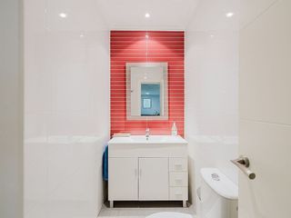 Local comercial en venta en Torremuelle en Benalmádena