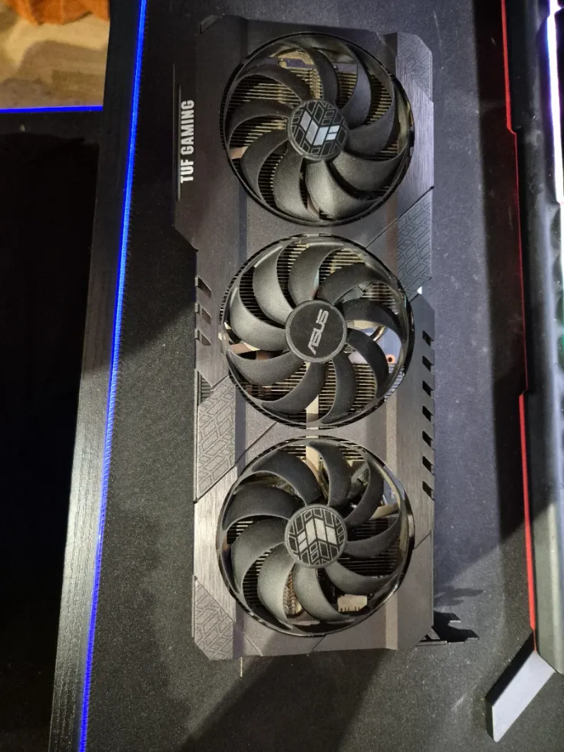ASUS TUF RTX 3070 OC Tarjeta Gráfica afbeelding 2