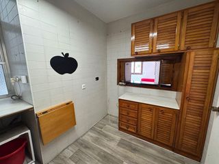 Piso en venta en Centro en Almería