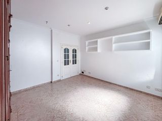 Piso en venta en Carolinas Bajas en Alicante