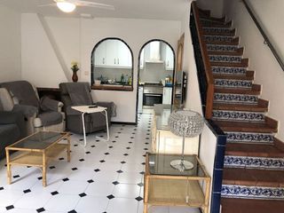 Casa adosada en alquiler en Bernabéu - Santa Pola Este en Santa Pola