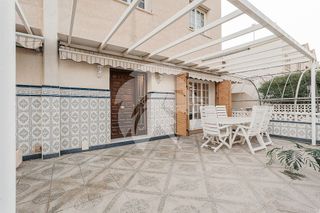 Casa adosada en venta en Bernabéu - Santa Pola Este en Santa Pola