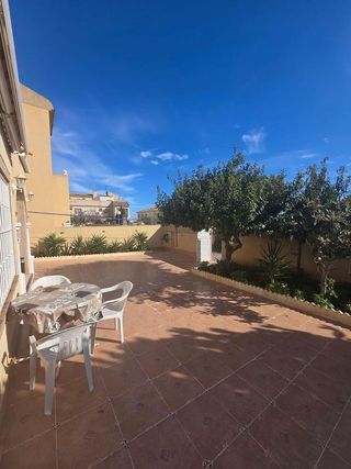 Casa adosada en venta en Nueva Torrevieja - Aguas Nuevas en Torrevieja