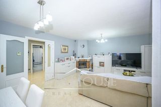 Casa adosada en venta en Fuentebella-San Felix-El Leguario en Parla