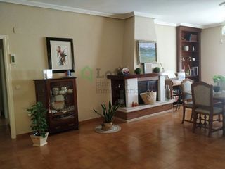 Chalet en venta en Ctra de Sevilla - Ronda sur en Badajoz